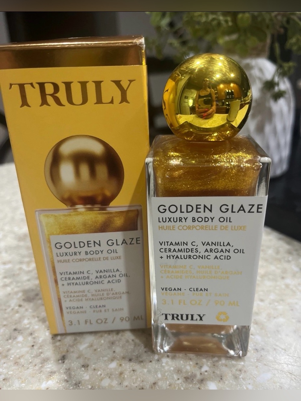 TRULY Golden Glaze Luxury Body Oil — Gold
